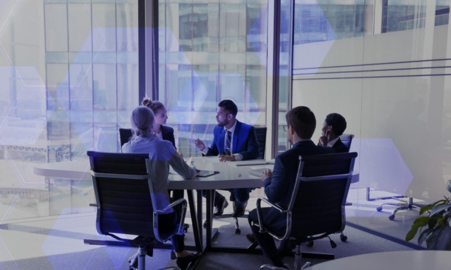 Які стратегії адаптації використовують досвідчені фахівці