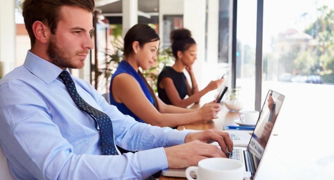 Спільнота професіоналів під час навчання